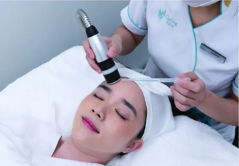 5 Best Facials for Maskne Treatments in Singapore
