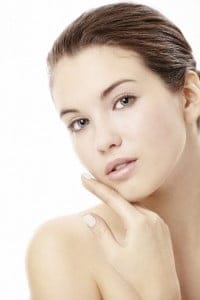 Tricks to re-affirm drooping cheeks